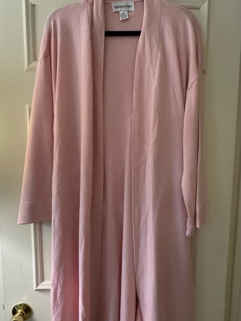 Bloomingdale's Pale Pink Silk-Cashmere Robe. Size 3x - Picture 1 of 3